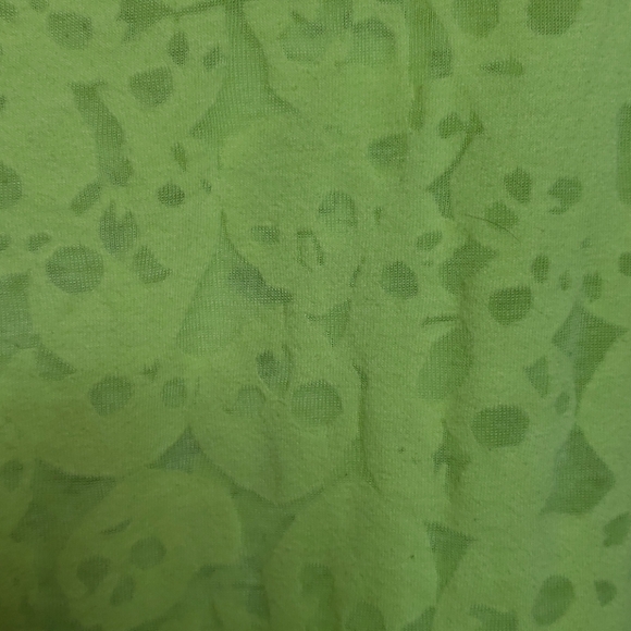 Torrid top skulls - Picture 2 of 3